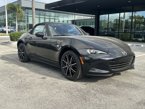 New 2025 MAZDA MX-5 Miata Grand Touring image 4