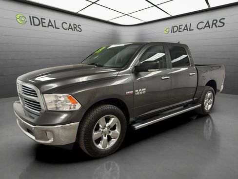 Used 2017 RAM 1500 Big Horn AWD/4WD image 1