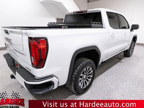 Used 2023 GMC Sierra 1500 AT4 image 5