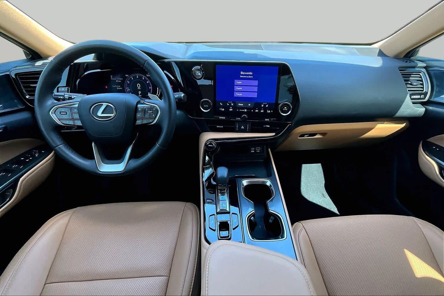 Used 2024 Lexus NX 250 FWD w/ Towing Package (2000 Lbs) image 16