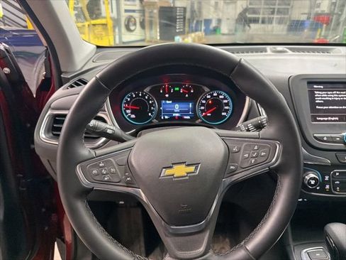 Used 2024 Chevrolet Equinox LT w/ LPO, Floor Liner Package image 9