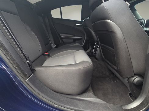 Used 2016 Dodge Charger SE image 17