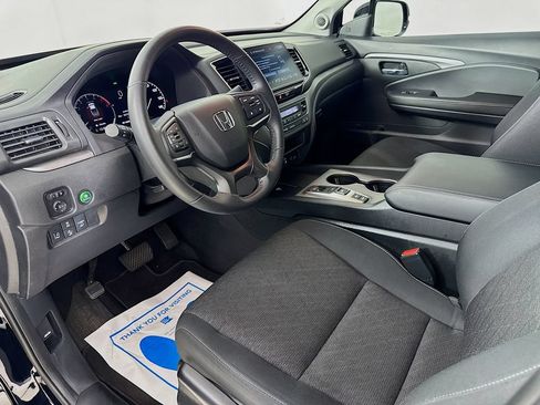 Used 2024 Honda Ridgeline Sport image 7