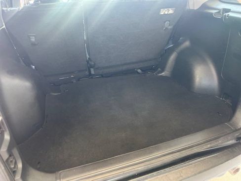 Used 2004 Honda CR-V EX image 27