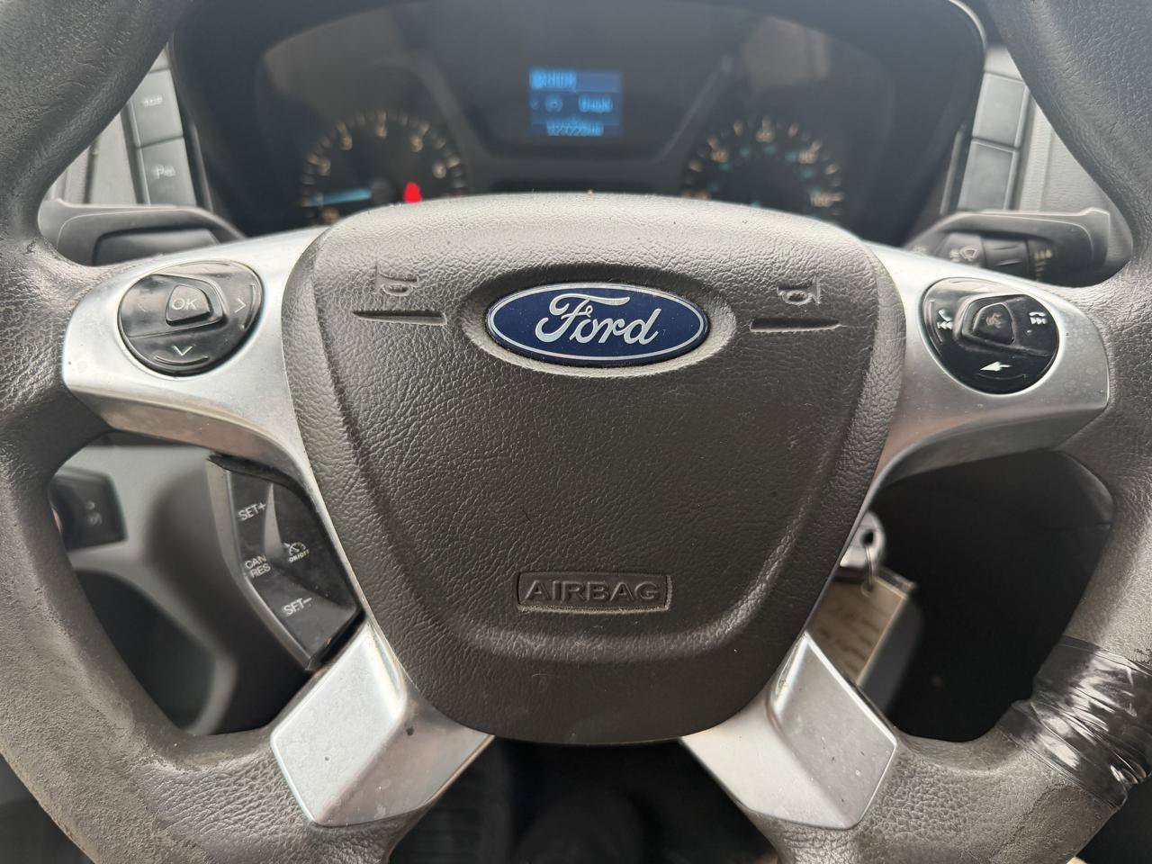 Used 2019 Ford Transit 250 148 Medium Roof RWD image 22