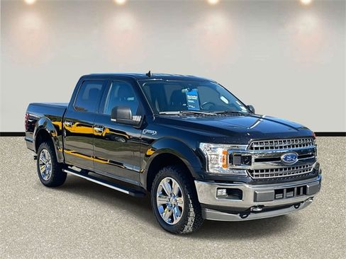 Certified 2019 Ford F150 XLT w/ Equipment Group 302A Luxury image 3