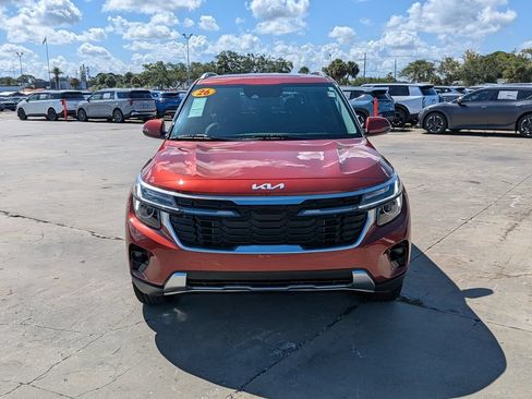 Certified 2026 Kia Seltos S FWD image 3