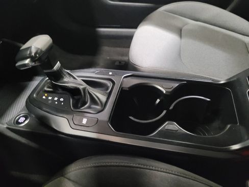 Used 2025 Kia K4 FWD image 26