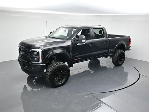 New 2025 Ford F250 XLT w/ Black Appearance Package image 40