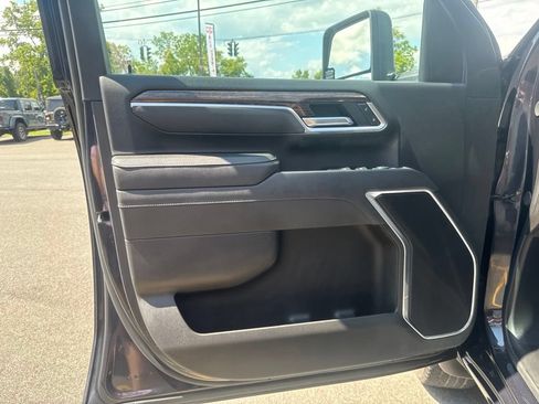 Used 2025 GMC Sierra 2500 SLE w/ SLE Convenience Package AWD/4WD image 21