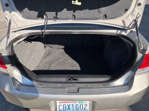 Used 2008 Ford Focus SE image 6