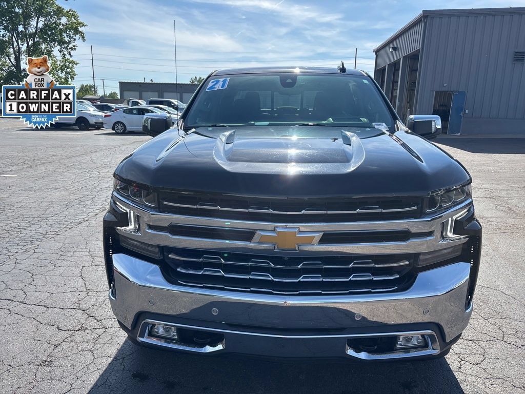 Used 2021 Chevrolet Silverado 1500 LTZ w/ Technology Package AWD/4WD image 8