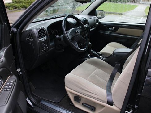 Used 2005 GMC Envoy SLE image 5