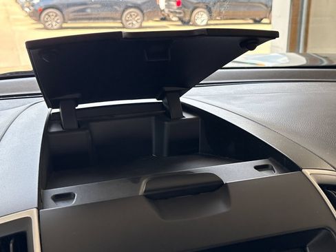 Used 2019 Ford Edge SEL FWD image 43