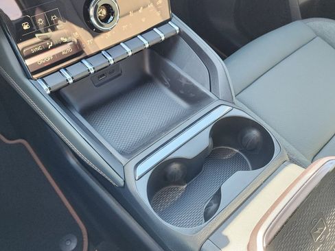 New 2026 GMC Terrain AT4 w/ Convenience Package III image 32