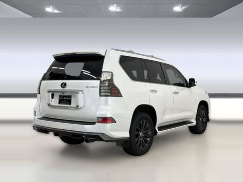 Certified 2023 Lexus GX 460 Luxury w/ Sport Design Package AWD/4WD image 9