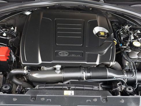 Used 2019 Land Rover Range Rover Velar R-Dynamic SE image 11