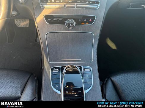 Used 2019 Mercedes-Benz C 300 4MATIC Sedan image 14