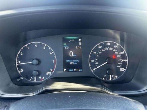 Used 2023 Toyota Corolla SE FWD image 22