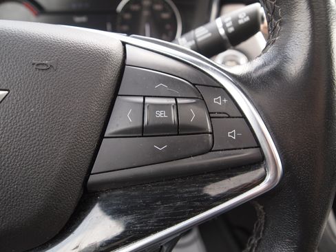 Used 2022 Cadillac XT5 Premium Luxury image 24