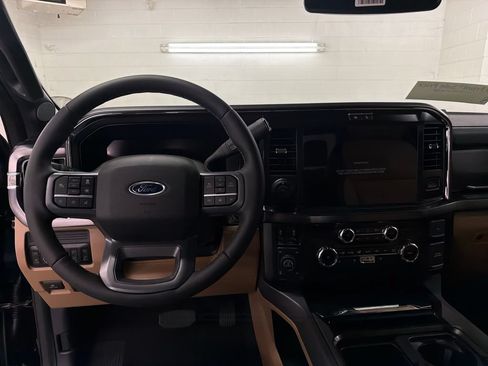 New 2026 Ford F250 Lariat w/ Tremor Off-Road Package AWD/4WD image 8
