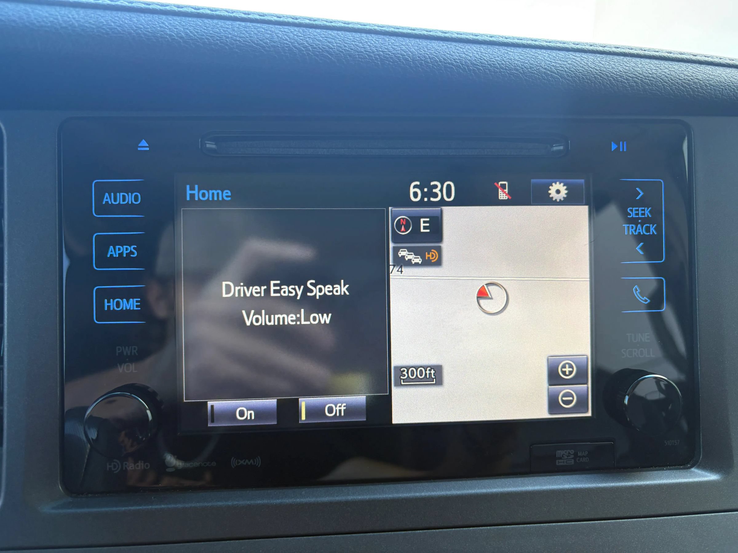 Used 2017 Toyota Sienna SE Premium FWD image 38