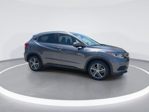Used 2022 Honda HR-V EX image 9