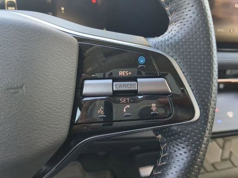 Certified 2023 Nissan Ariya FWD image 24