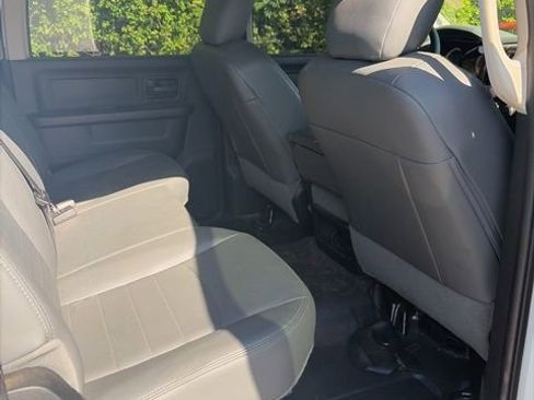 Used 2017 RAM 2500 Tradesman w/ Chrome Appearance Group image 23