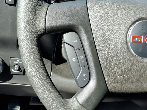 New 2025 GMC Savana 3500 Extended w/ Power Convenience Package RWD image 12