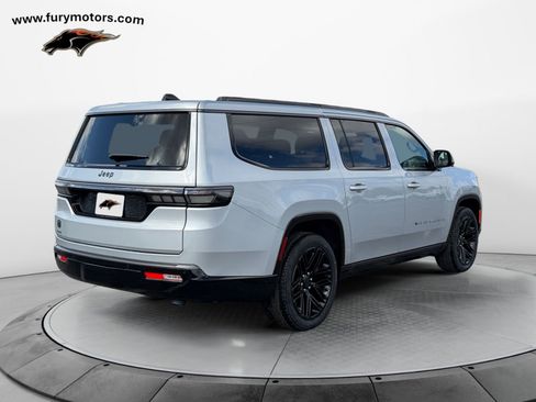 New 2026 Jeep Grand Wagoneer L Limited AWD/4WD image 3