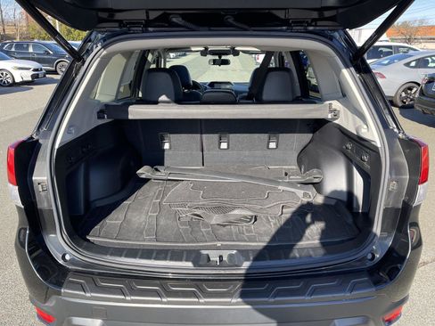 Used 2019 Subaru Forester Limited image 17