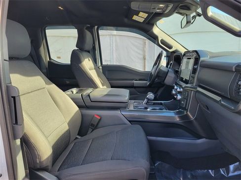 Certified 2022 Ford F150 XLT w/ Equipment Group 302A High image 21