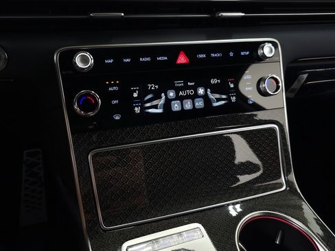 New 2026 Genesis GV80 3.5T e-SC image 27