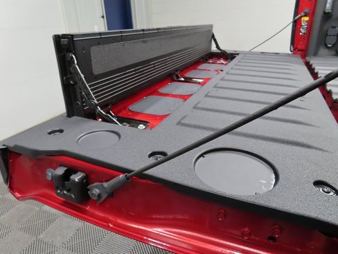 Used 2024 GMC Sierra 2500 Denali image 43