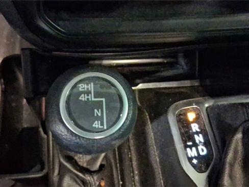 Used 2019 Jeep Wrangler Unlimited Sport S image 28