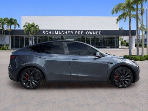 Used 2023 Tesla Model Y Performance AWD/4WD image 8