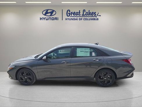 New 2026 Hyundai Elantra Sport FWD image 2
