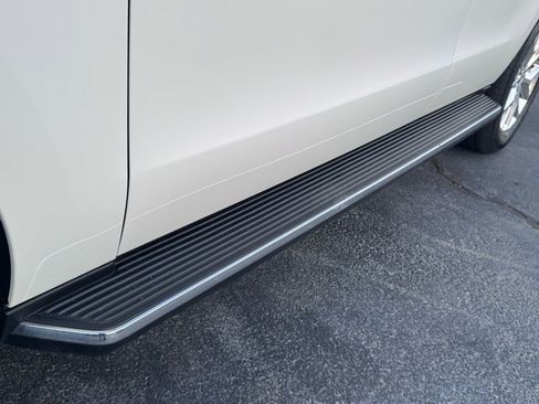 Used 2021 Ford Expedition XLT image 49