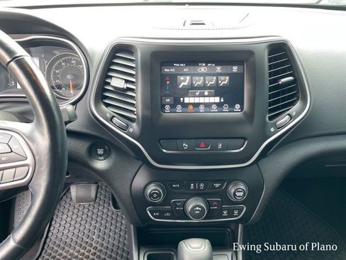 Used 2021 Jeep Cherokee Latitude Lux image 12