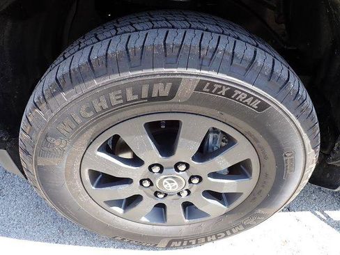 Certified 2024 Toyota Land Cruiser Base image 9