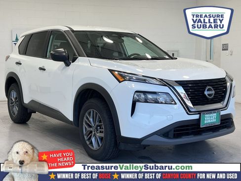 Used 2023 Nissan Rogue S AWD/4WD image 1
