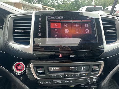 Used 2019 Honda Ridgeline RTL-E image 12