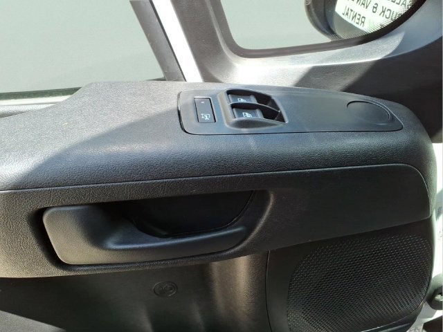 Used 2023 RAM ProMaster 2500 FWD image 11