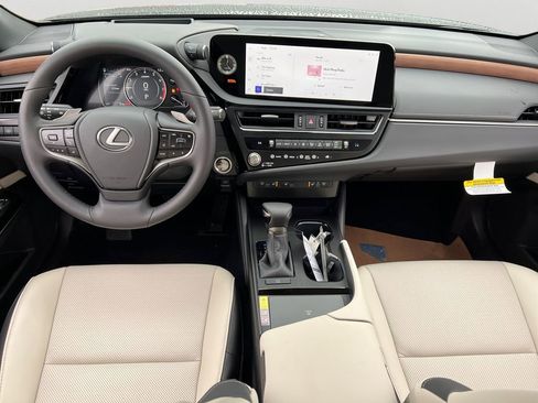 New 2025 Lexus ES 350 w/ Premium Package image 9