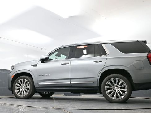 Used 2023 GMC Yukon Denali AWD/4WD image 30
