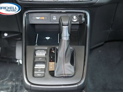 Used 2025 Honda CR-V Sport image 24