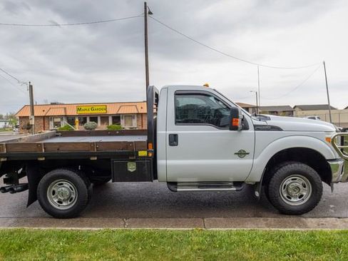 Used 2015 Ford F250 XL w/ Power Equipment Group AWD/4WD image 4