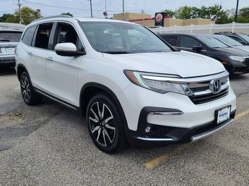 Used 2022 Honda Pilot Touring image 6