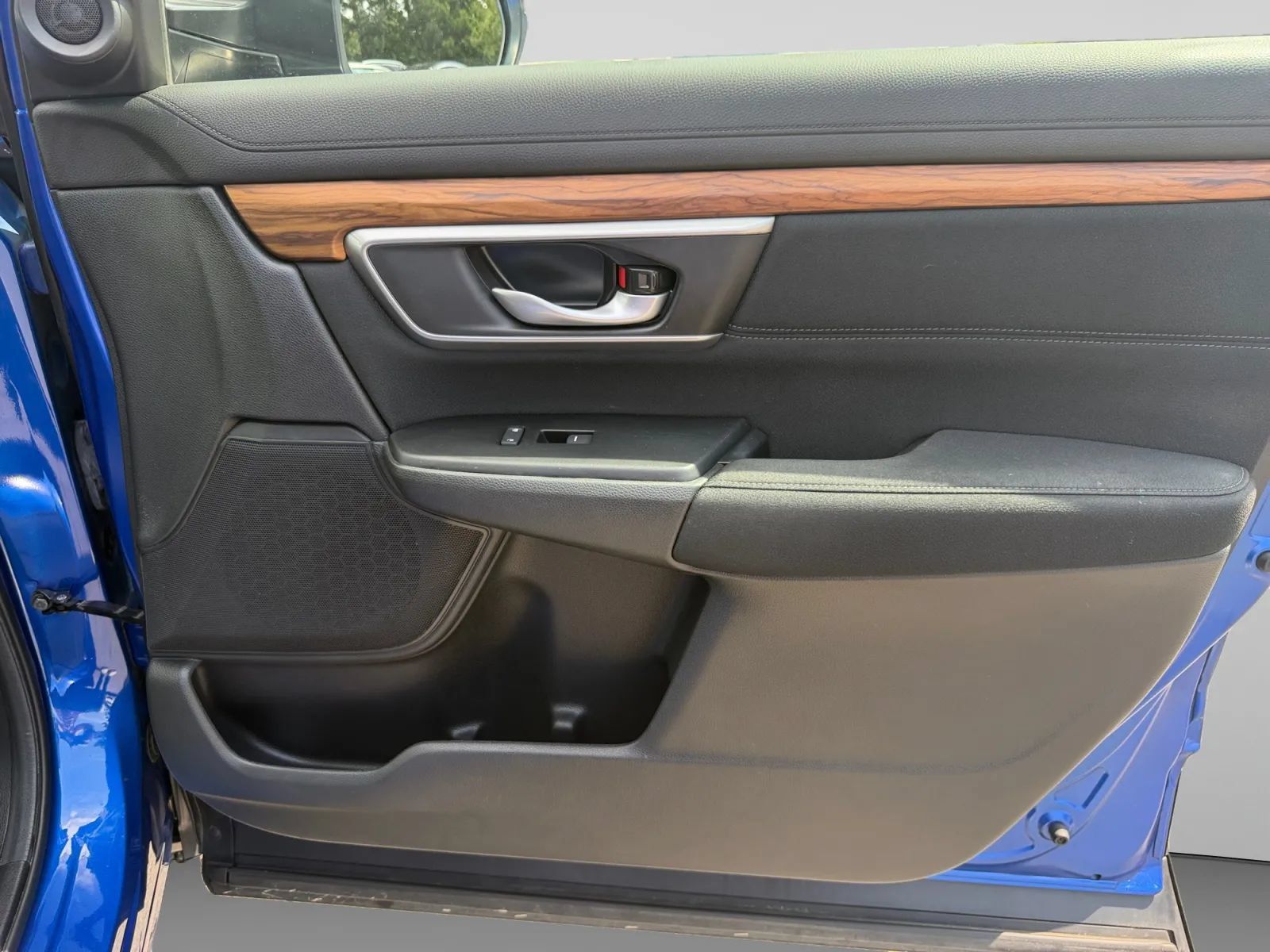 Used 2021 Honda CR-V EX image 31